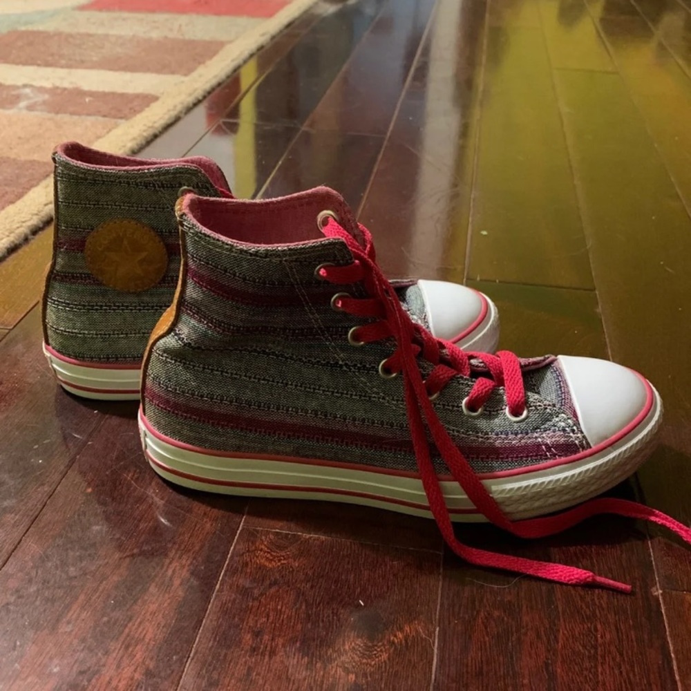 Striped Converse Hightop